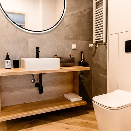 Hop & Lulu Delux Апартаменты *